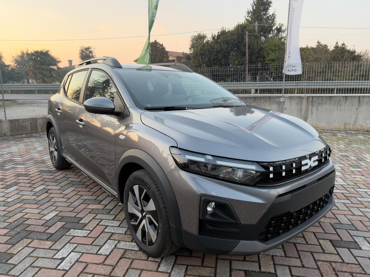 Dacia Sandero Streetway 1.0 TCe ECO-G Expression PREZZO CON FINANZIAMENTO