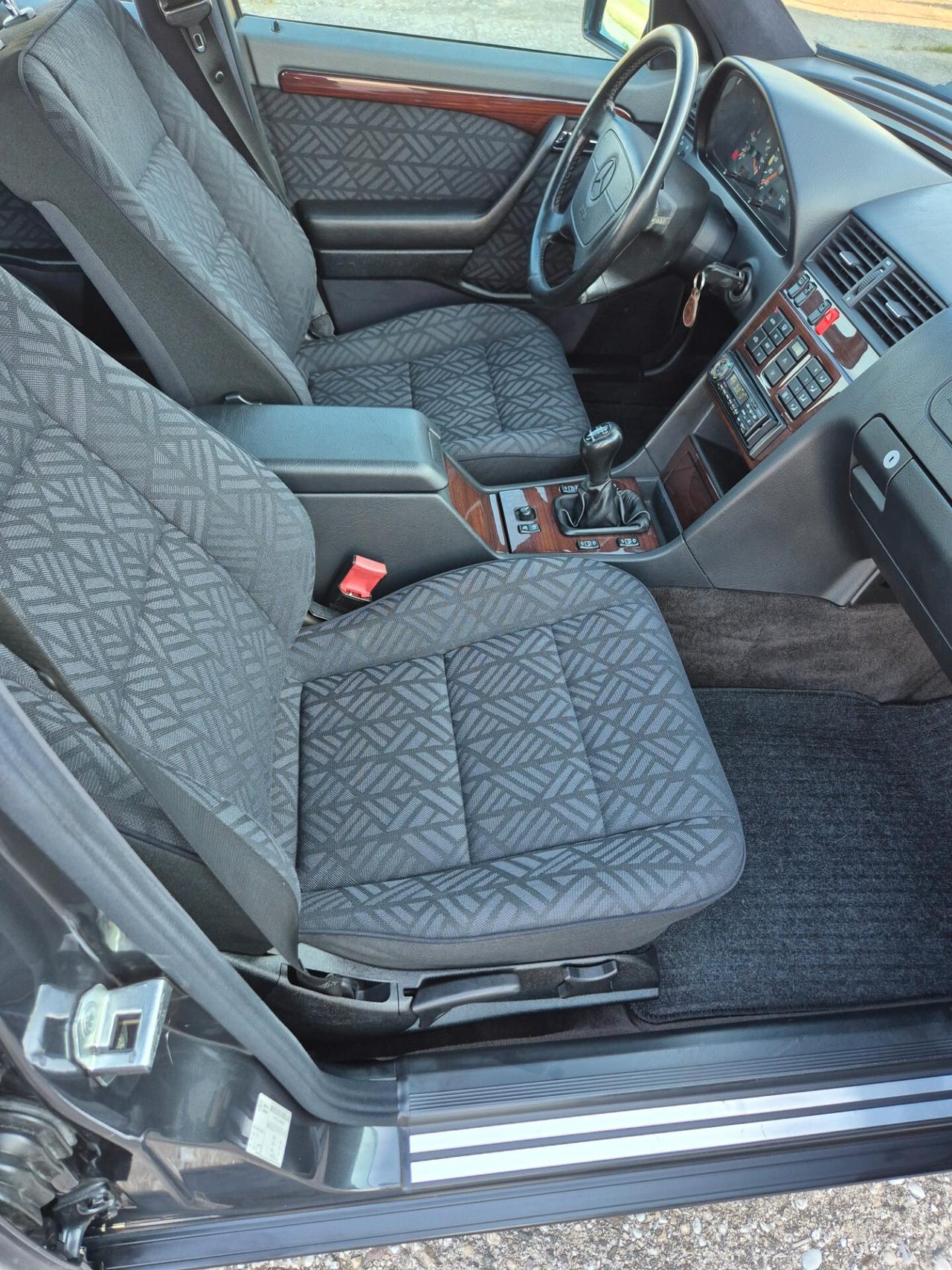 Mercedes-benz C 180 C 180 cat Elegance