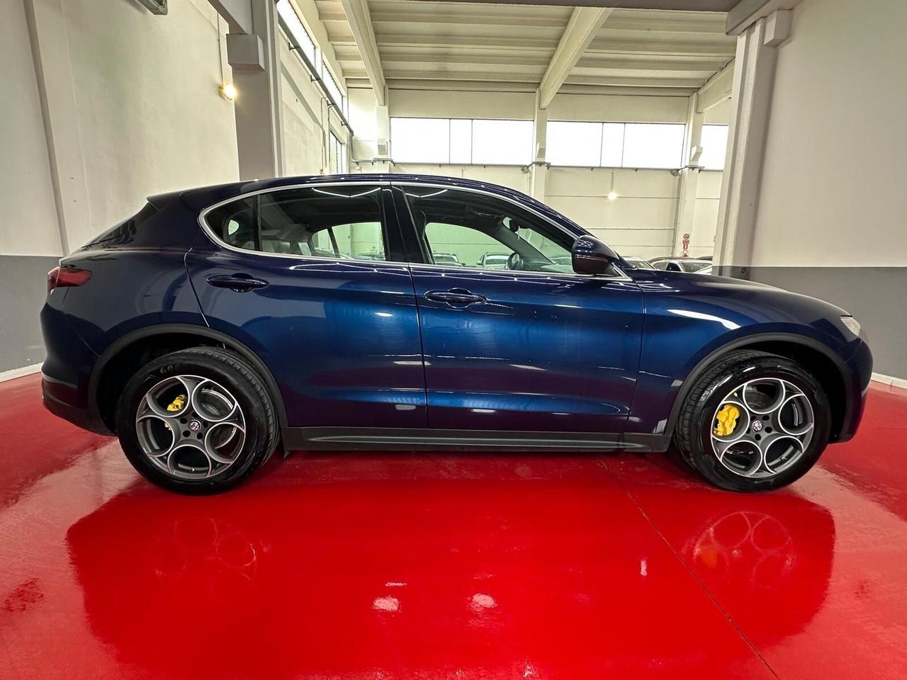 Alfa Romeo Stelvio 2.2 Turbodiesel 210cv q4 b tech