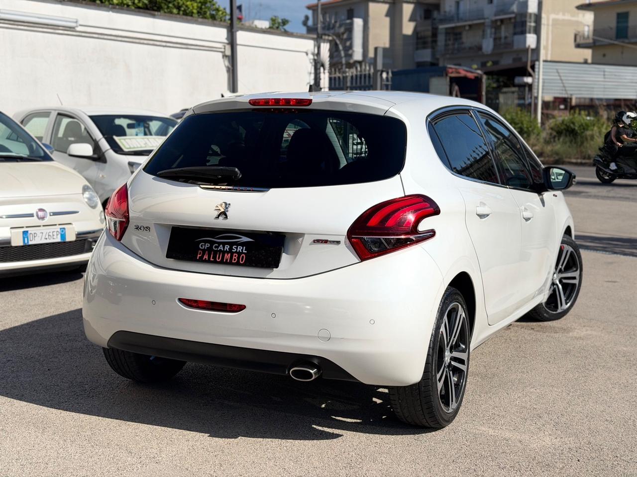 Peugeot 208 BlueHDi 120 S&S 5 porte GT Line PERFETTA