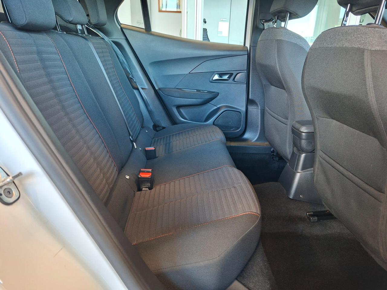 Peugeot 2008 PureTech 100 S&S Allure