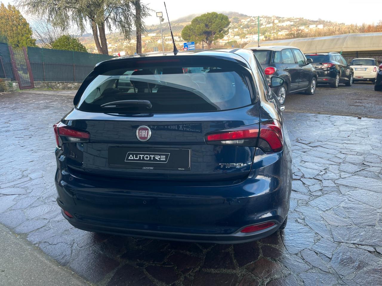 Fiat Tipo 1.6 Mjt S&S 5 porte Sport NEO PATENTATI