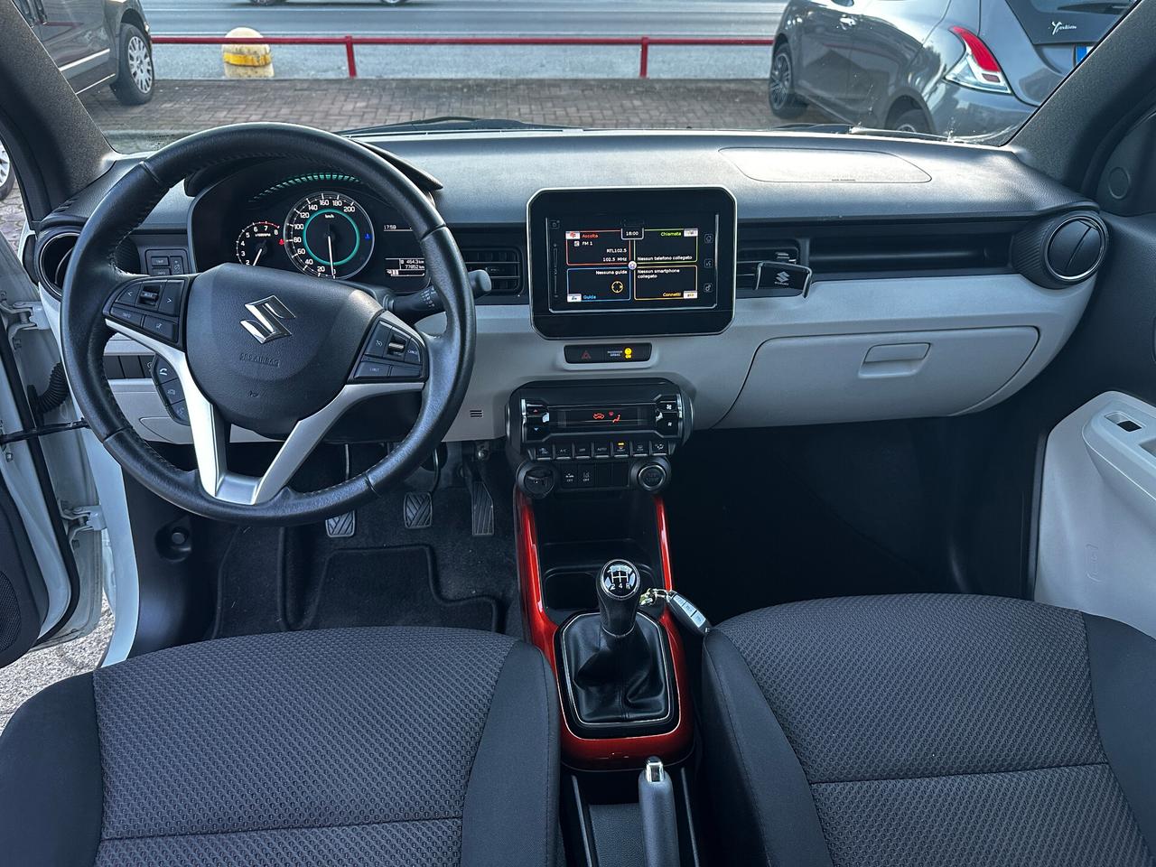 Suzuki Ignis 1.2 Hybrid Top
