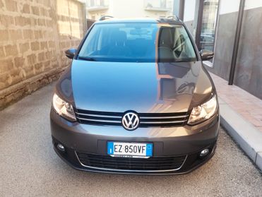 Volkswagen Touran Business 1.6 TDI DSG Comfortline