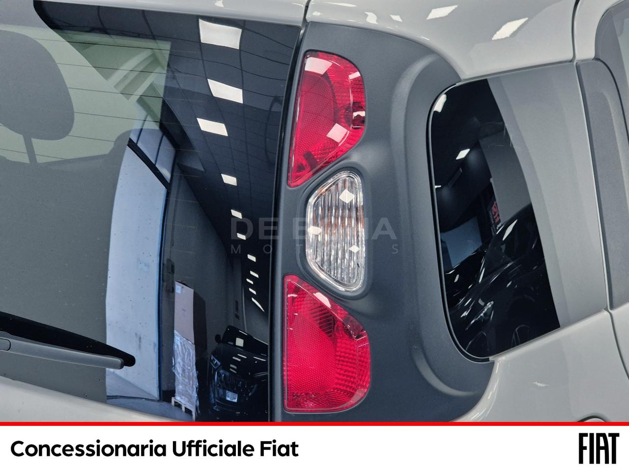 Fiat Panda 1.0 firefly hybrid cross s&s 70cv 5p.ti