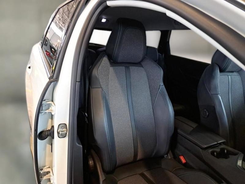 PEUGEOT 5008 BlueHDi 130 Allure EAT8 S/S aut.