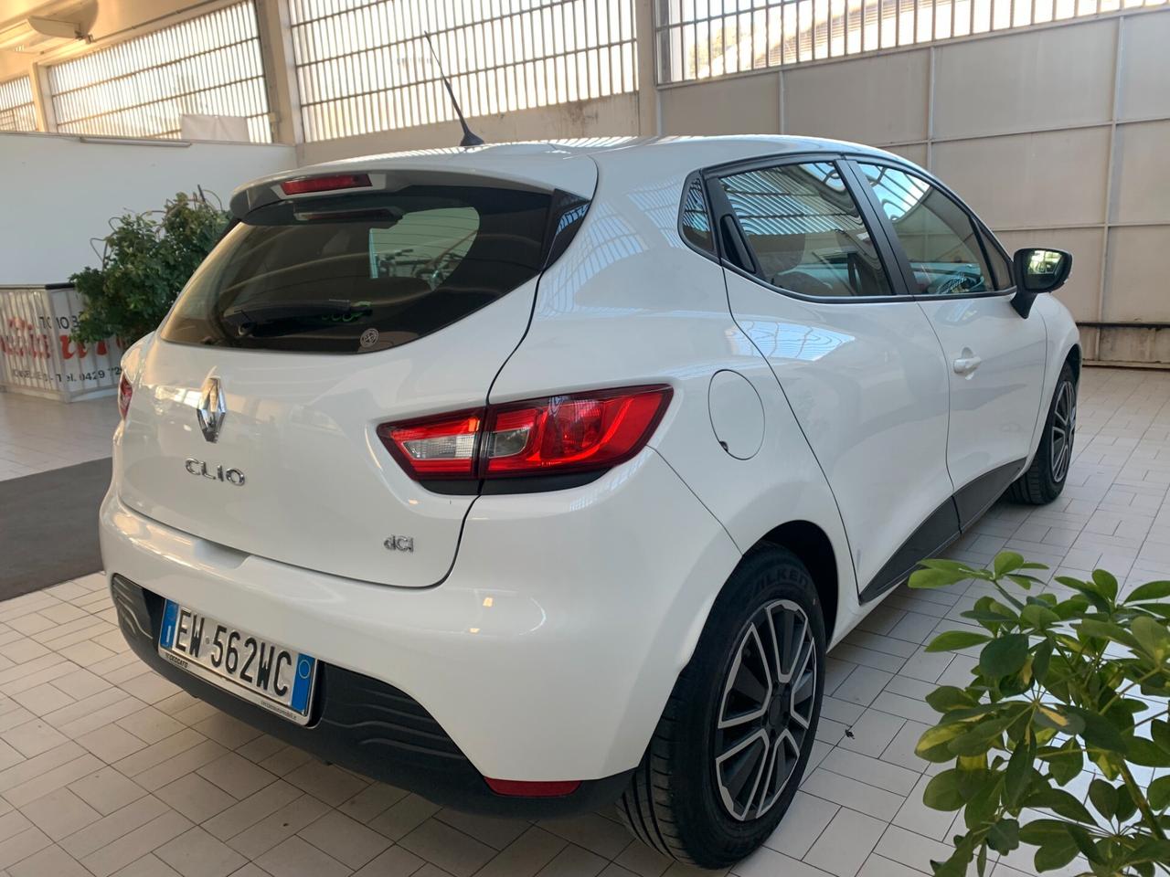 Renault Clio 1.5 dCi 8V 75CV 5 porte OK NEO PATENTATI