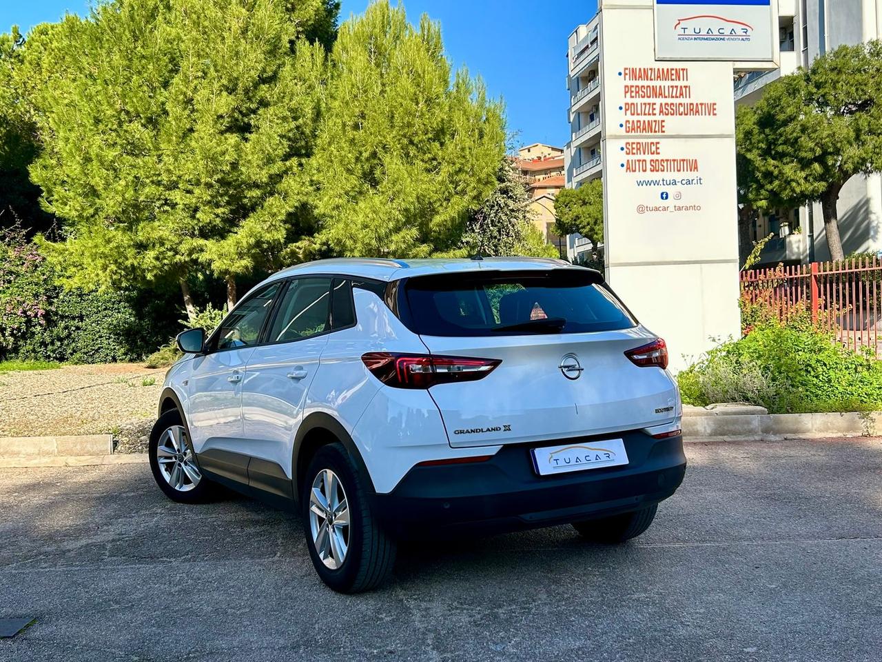 Opel Grandland X 1.5 D Ecotec Business #8479