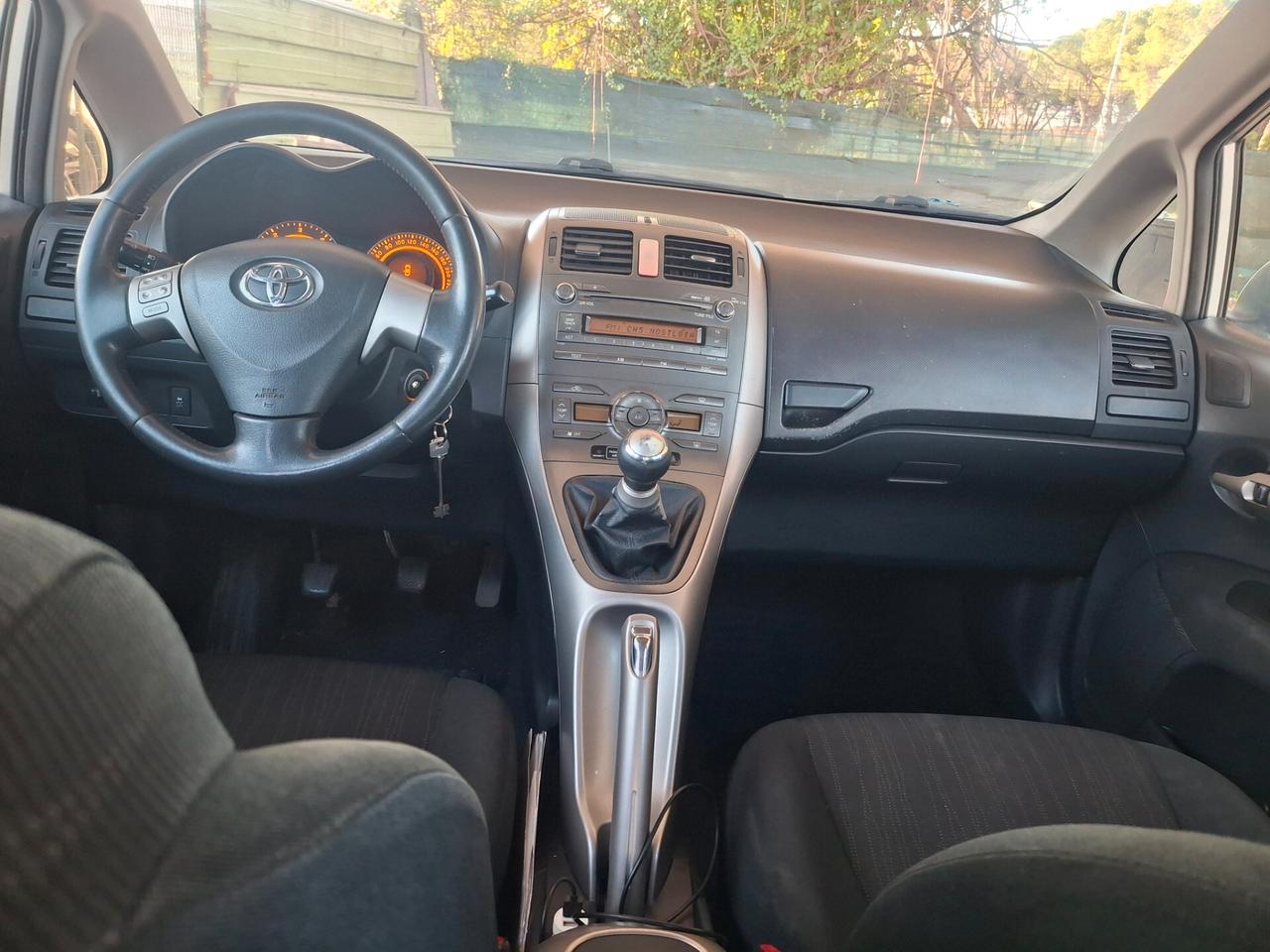 Toyota Auris 1.4 D-4D 5 porte Sol