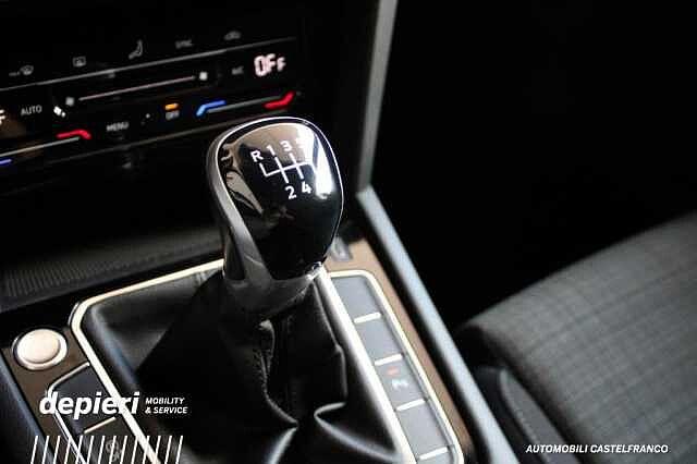 Volkswagen Passat Variant 2.0 TDI EVO DSG Business