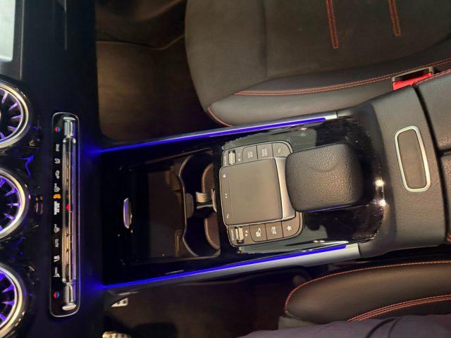 MERCEDES-BENZ GLB 180 d Automatic Sport