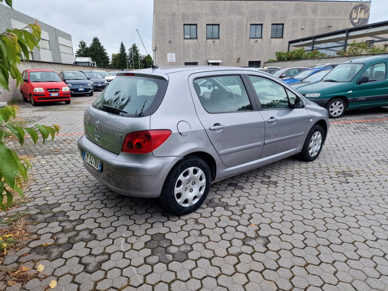 Peugeot 307 1.4 benzina 120000 km