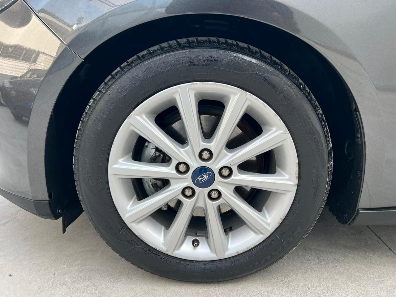 FORD FOCUS 1.5 TDCi 95 CV 2016!!! TITANIUM!!!