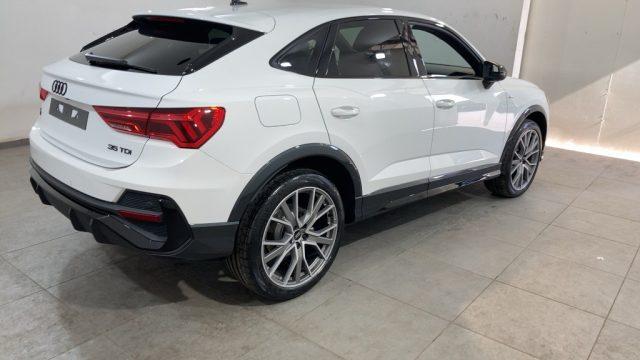 AUDI Q3 35 TDI S tronic S line edition