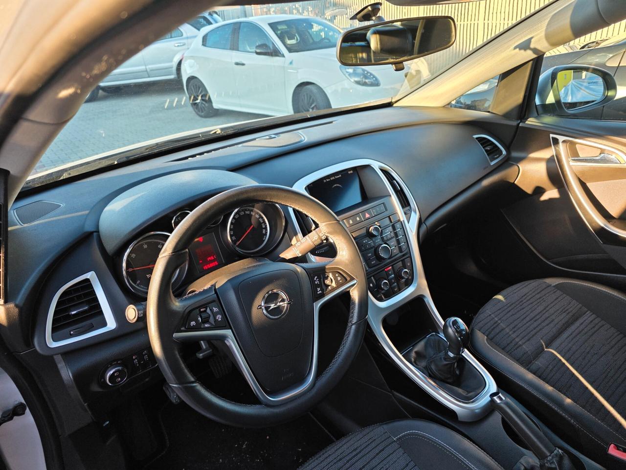 Opel Astra 1.7D Cosmo sport garantita 12M