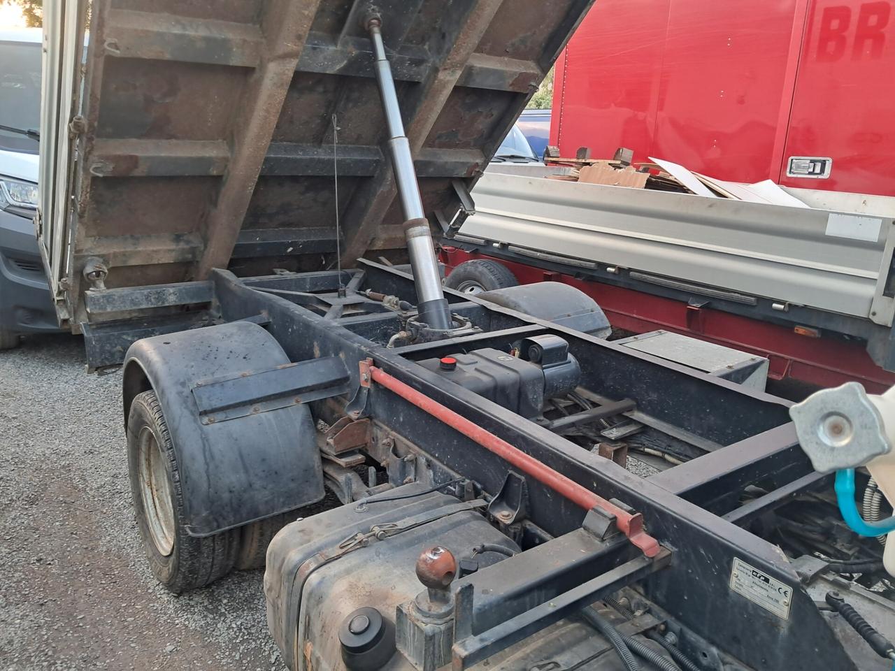 CABSTAR RIBALTABILE TRILATERALE