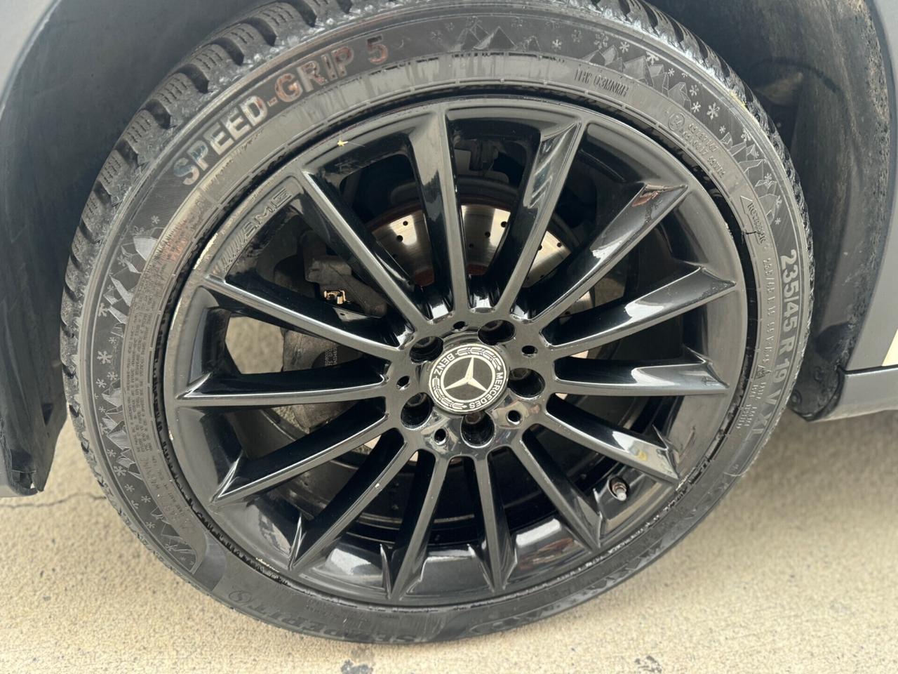 Mercedes-benz GLA 200d 4Matic Premium AMG 2018