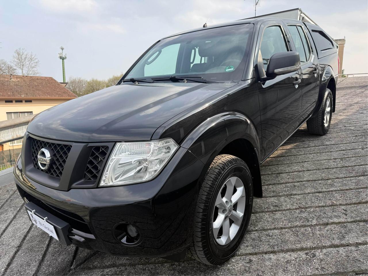 Nissan Navara 2.5 dCi 190CV Manuale