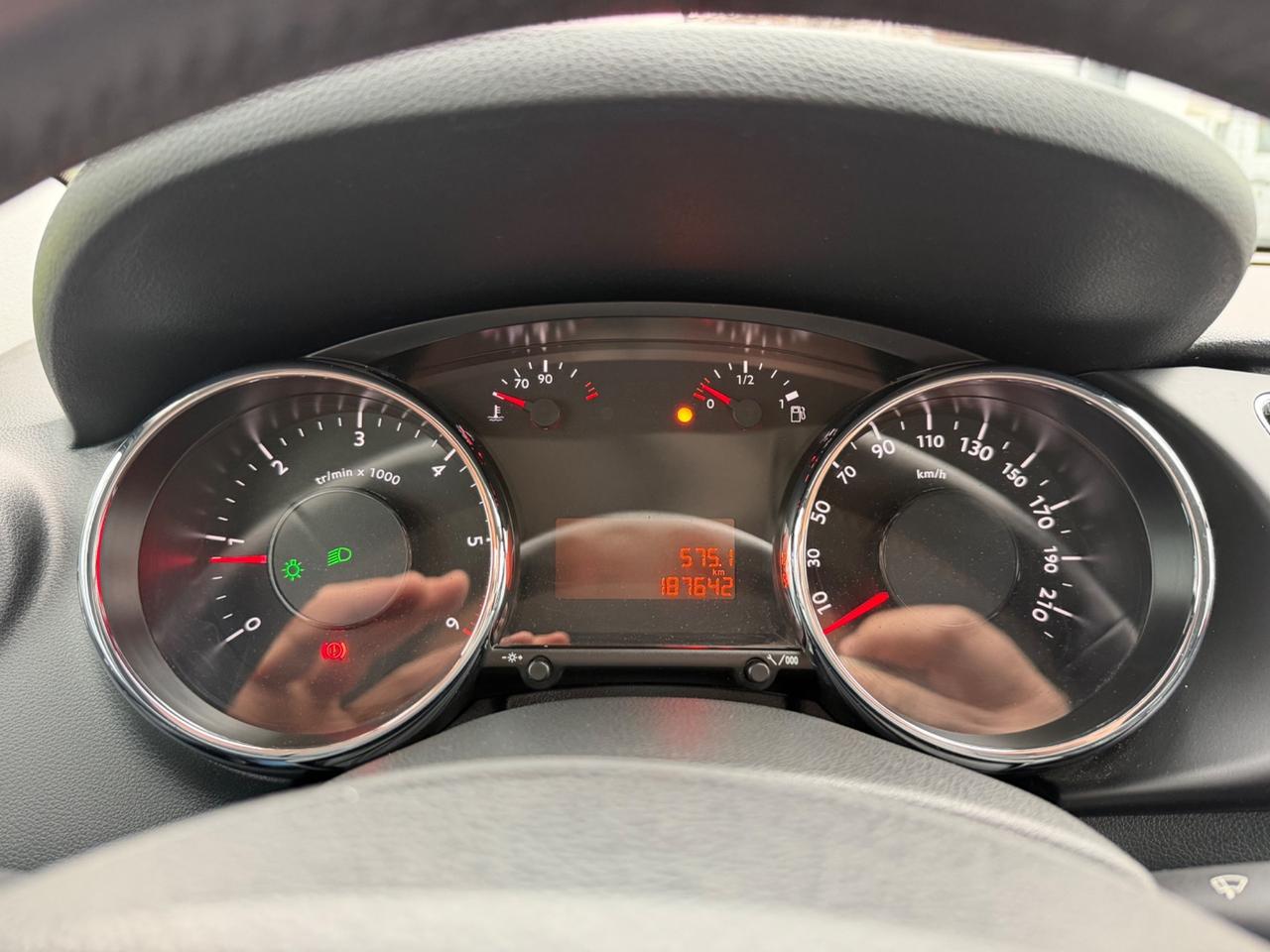 Peugeot 3008 1.6 HDi 112CV Business