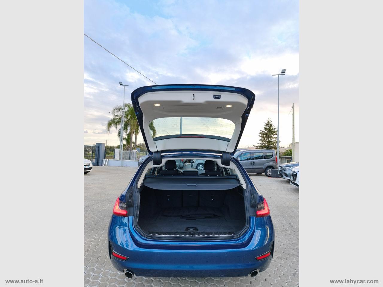 BMW 318d 48V Touring Business Advantage