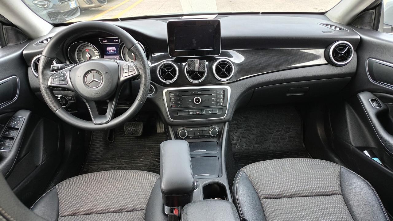 Mercedes-benz CLA 180 CLA 180 d S.W. Automatic Business