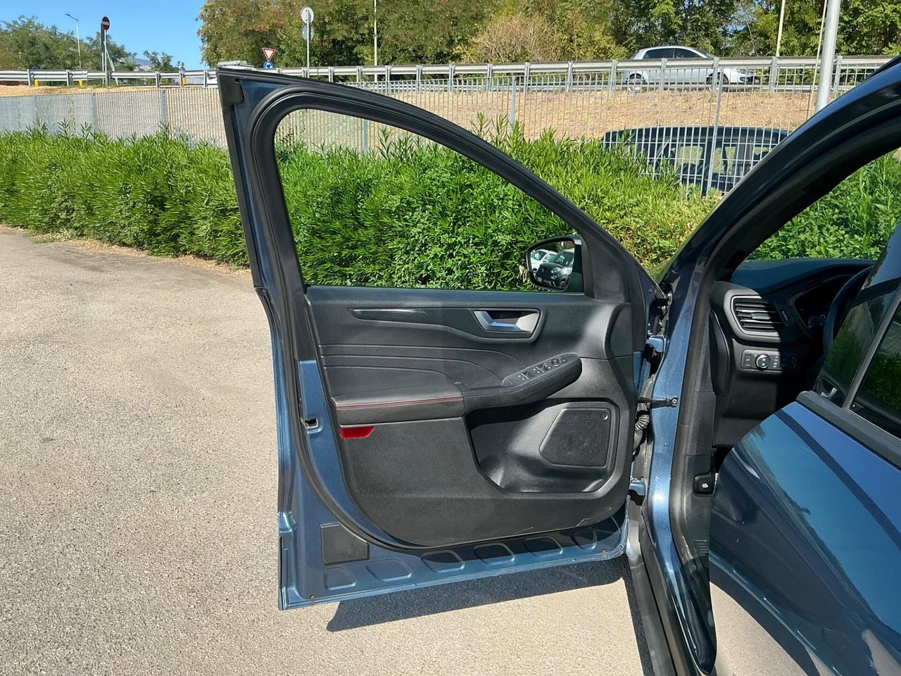 Ford Kuga 2.0 EcoBlue TDCi 120 CV Automatico AT8 ST-Line