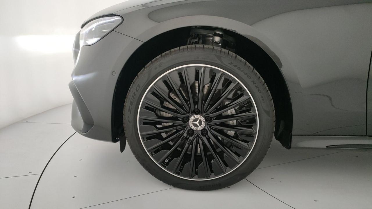 Mercedes-Benz E 220 d 4MATIC Station Wagon