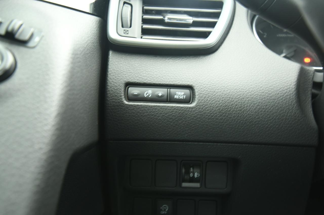 NISSAN Qashqai 1.5 dci Business 115cv CAMERA+ANDROID AUTO+NEOPATENTATI