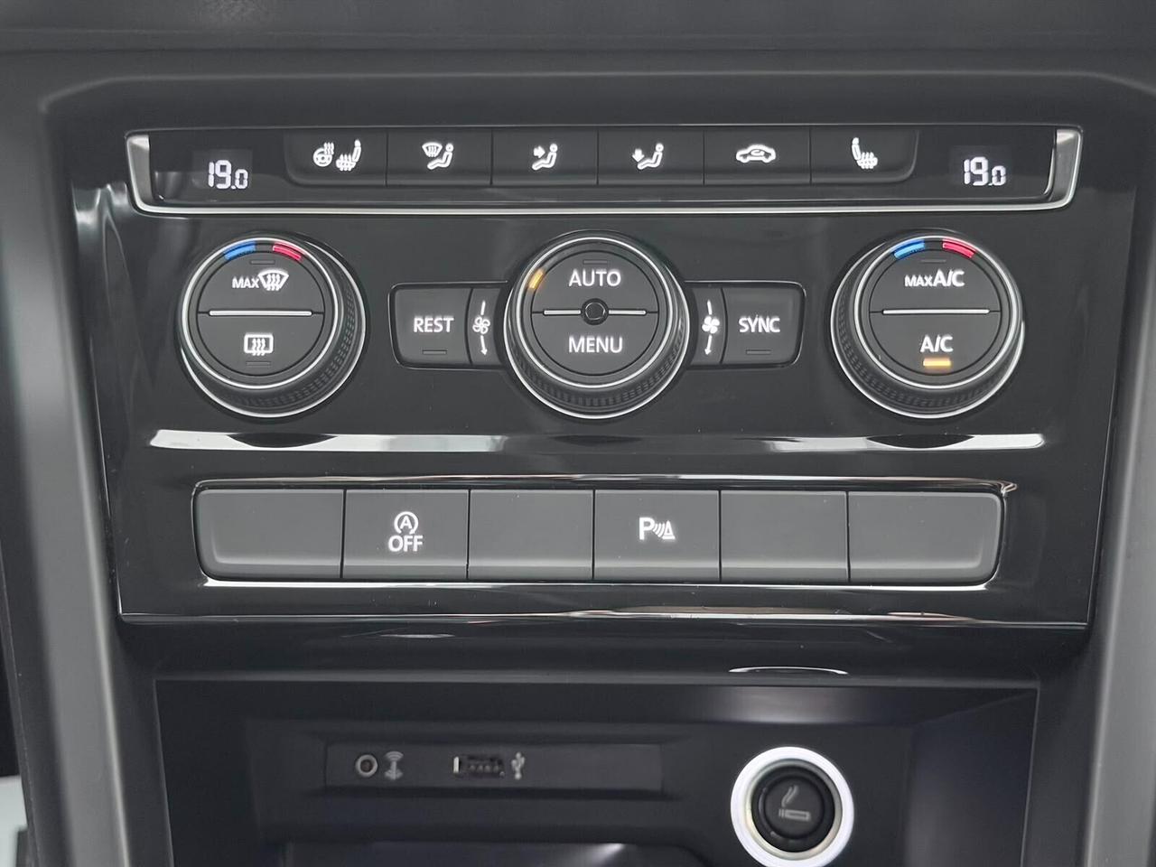VW TOURAN R-LINE 1.6TDI 115CV 7POSTI 90.000km