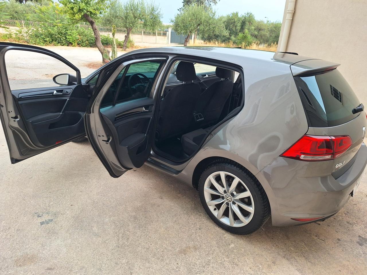Volkswagen Golf 1.6 TDI 5p. Highline PERFETTA
