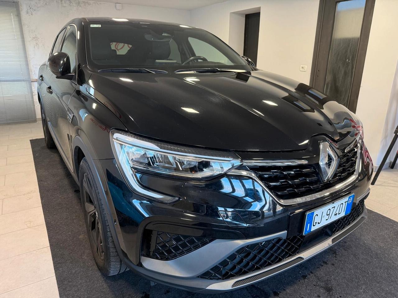 Renault Arkana Hybrid E-Tech 145 CV R.S. Line