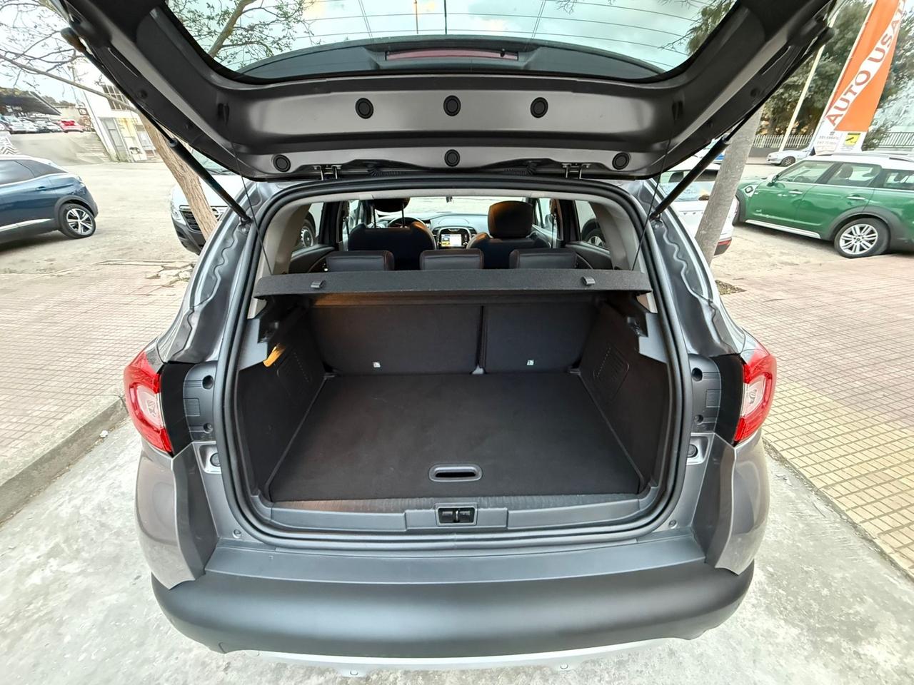 Renault Captur KM. 68.000!! dCi 8V 90 CV NEOPATENTATI