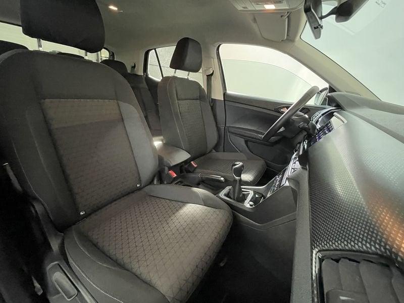 Volkswagen T-Cross T-Cross 1.0 TSI 95cv in configurazione R-LINE