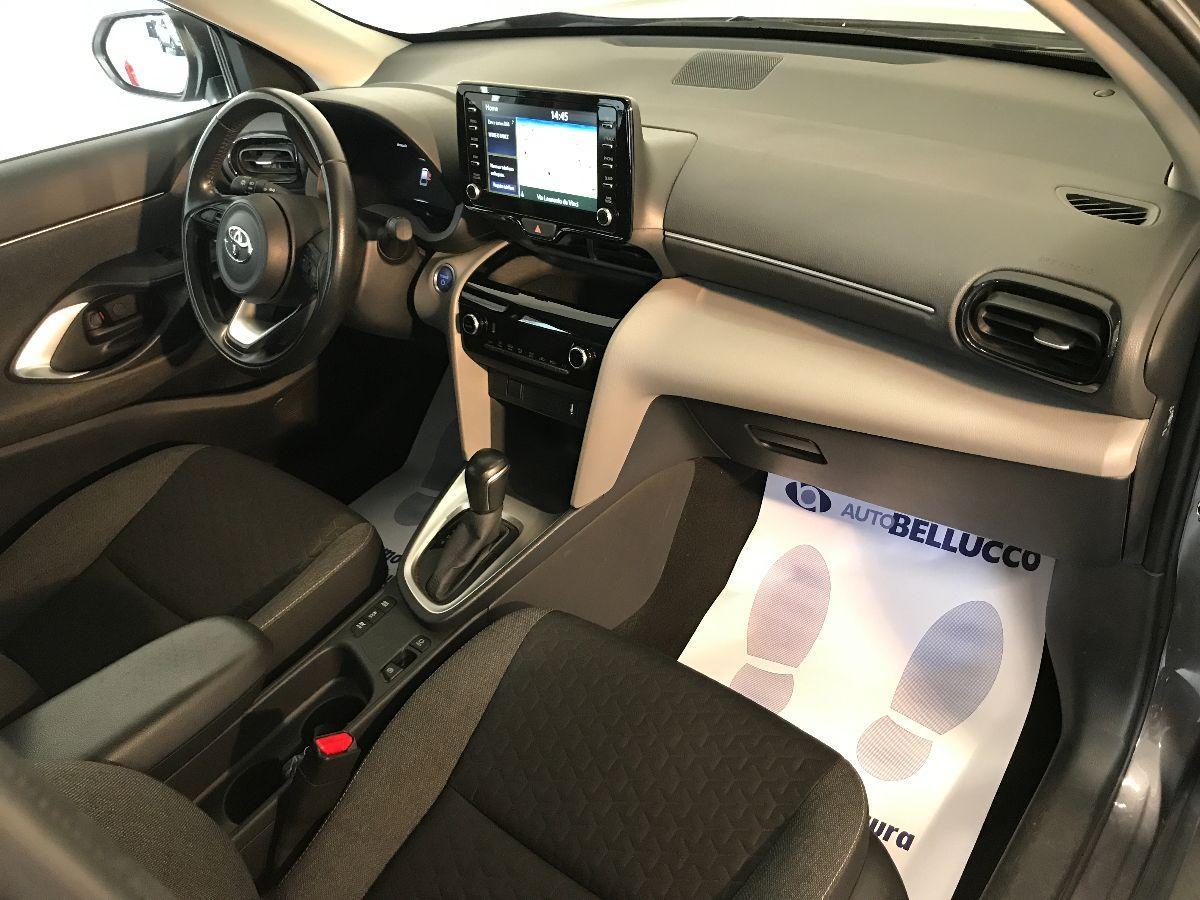 TOYOTA Yaris Cross 1.5 Hybrid 5p. E-CVT Active