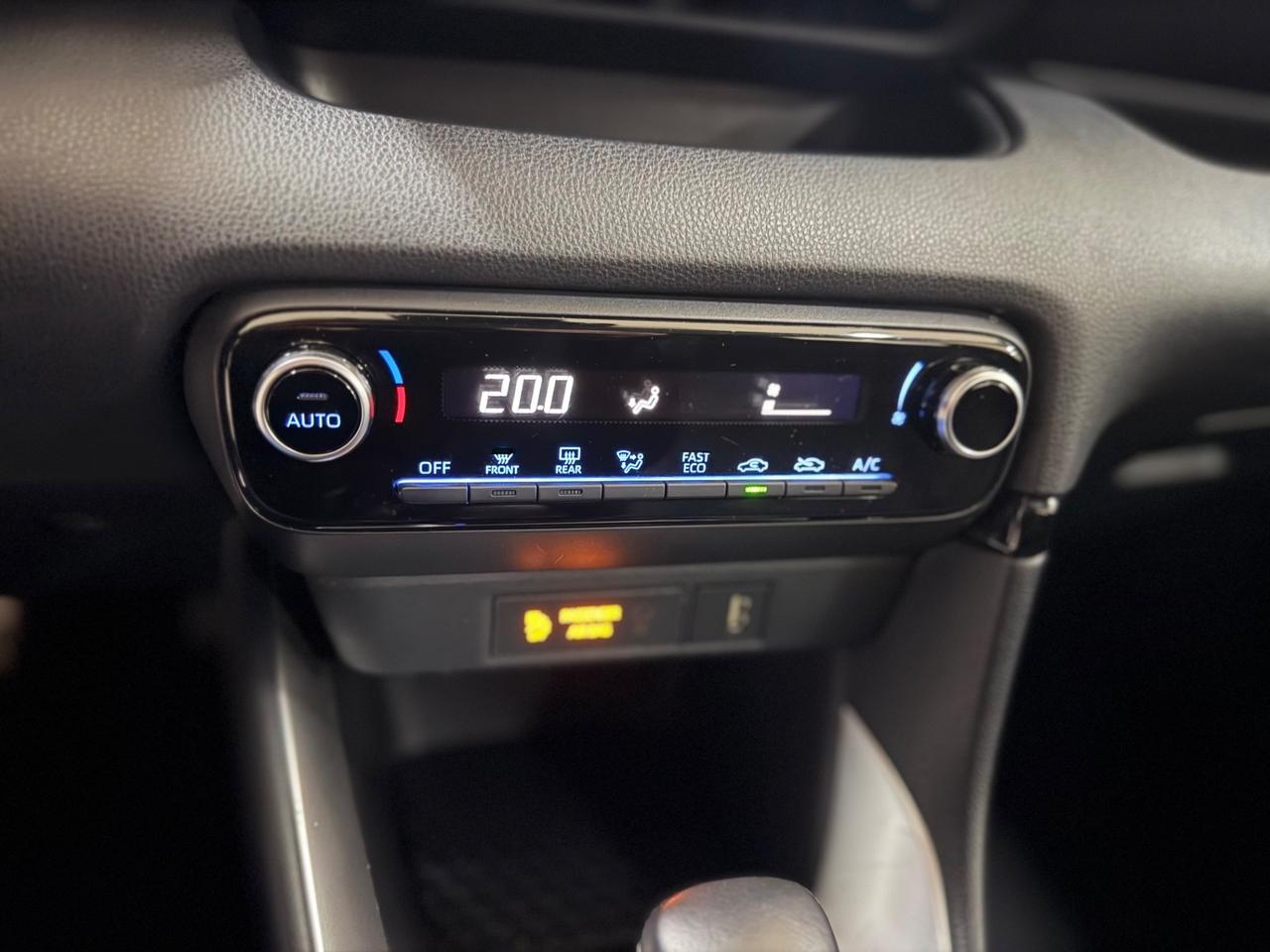 Toyota Yaris 1.5 Hybrid 5 porte Trend