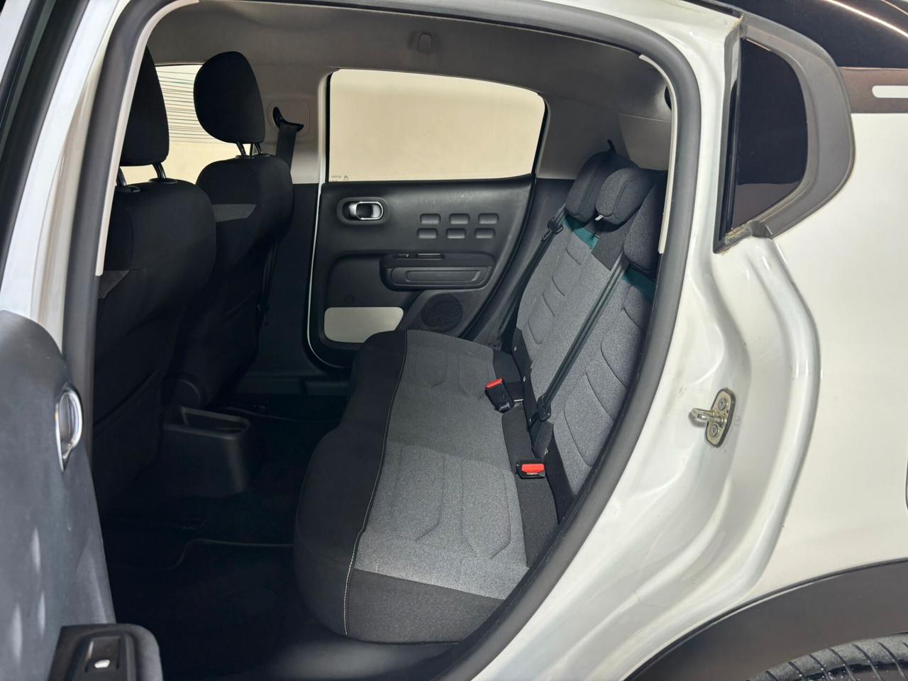 Citroen C3 1.2 Benzina 83 cv -Shine Pack Navigatore e Telecamera