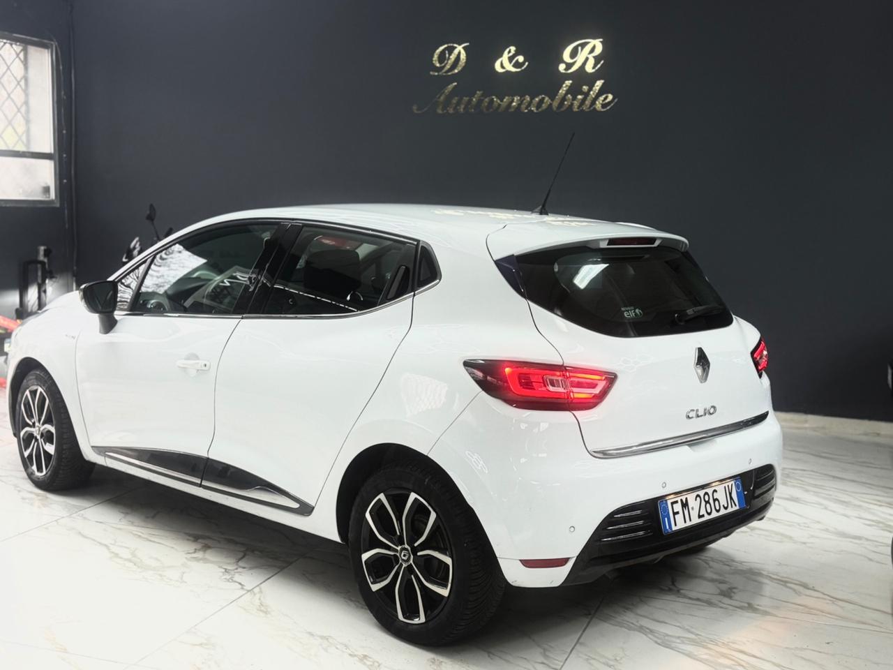 Renault Clio dCi 8V 90 CV 5 porte Duel2