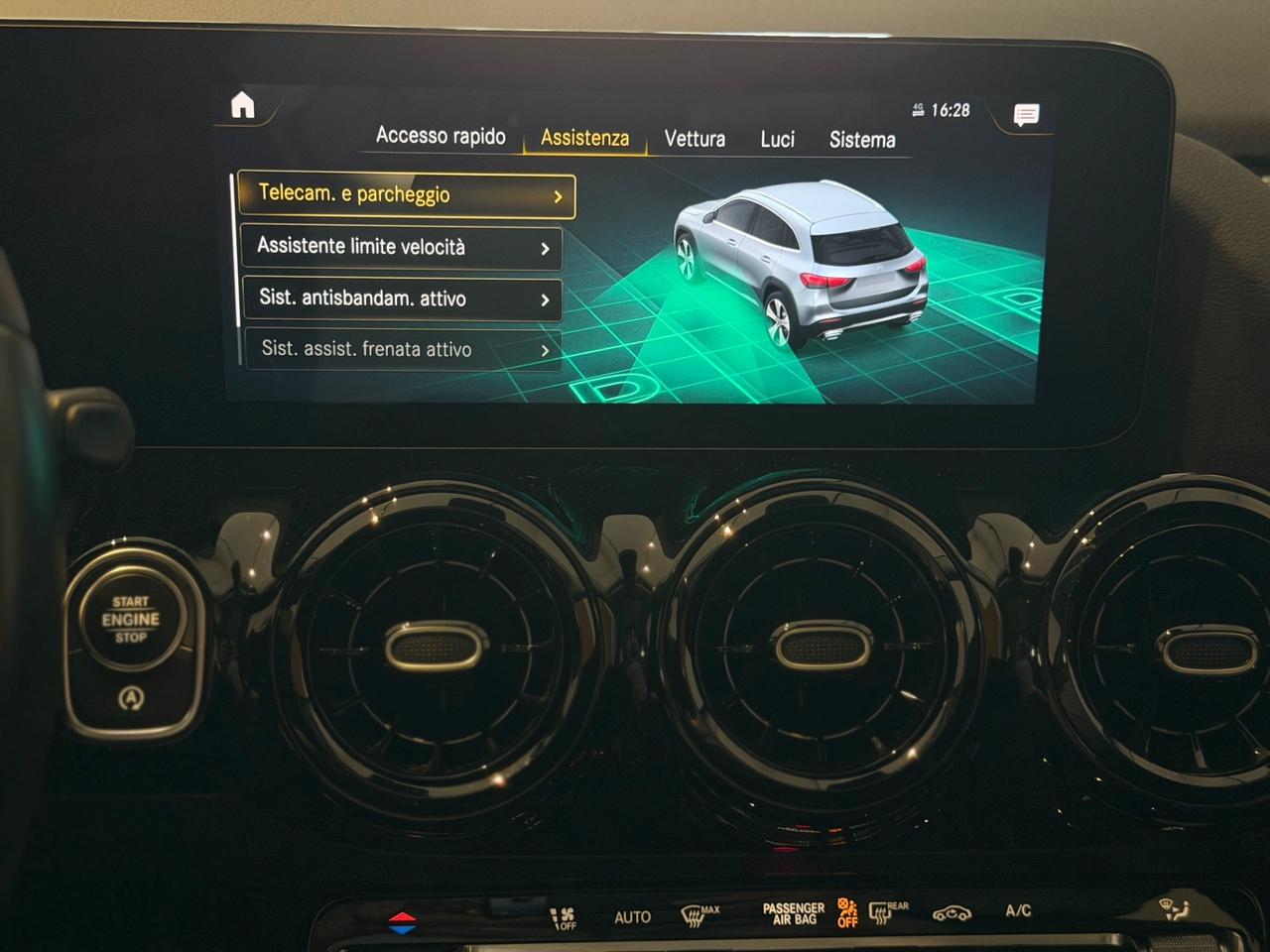 Mercedes GLA 200 d Sport 150CV TETTO/FULL LED