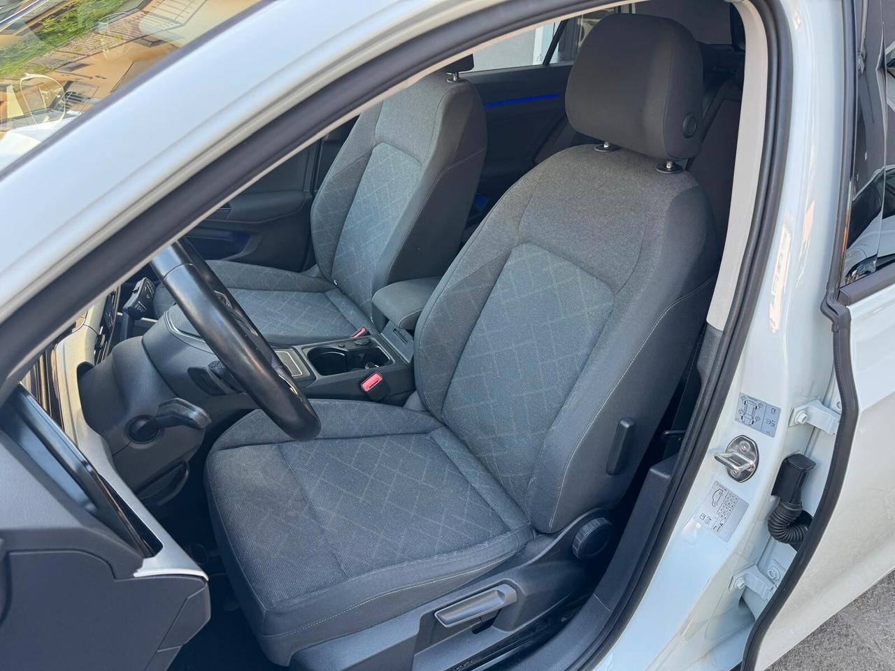 VW GOLF 8 1.5 eTSI 150cv EVO ACT DSG Style HYBRID