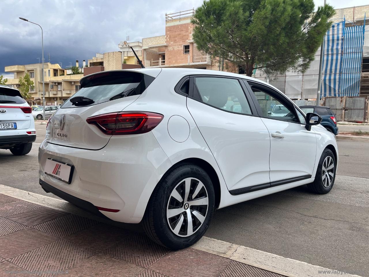 RENAULT Clio SCe 65 CV 5p. Equilibre