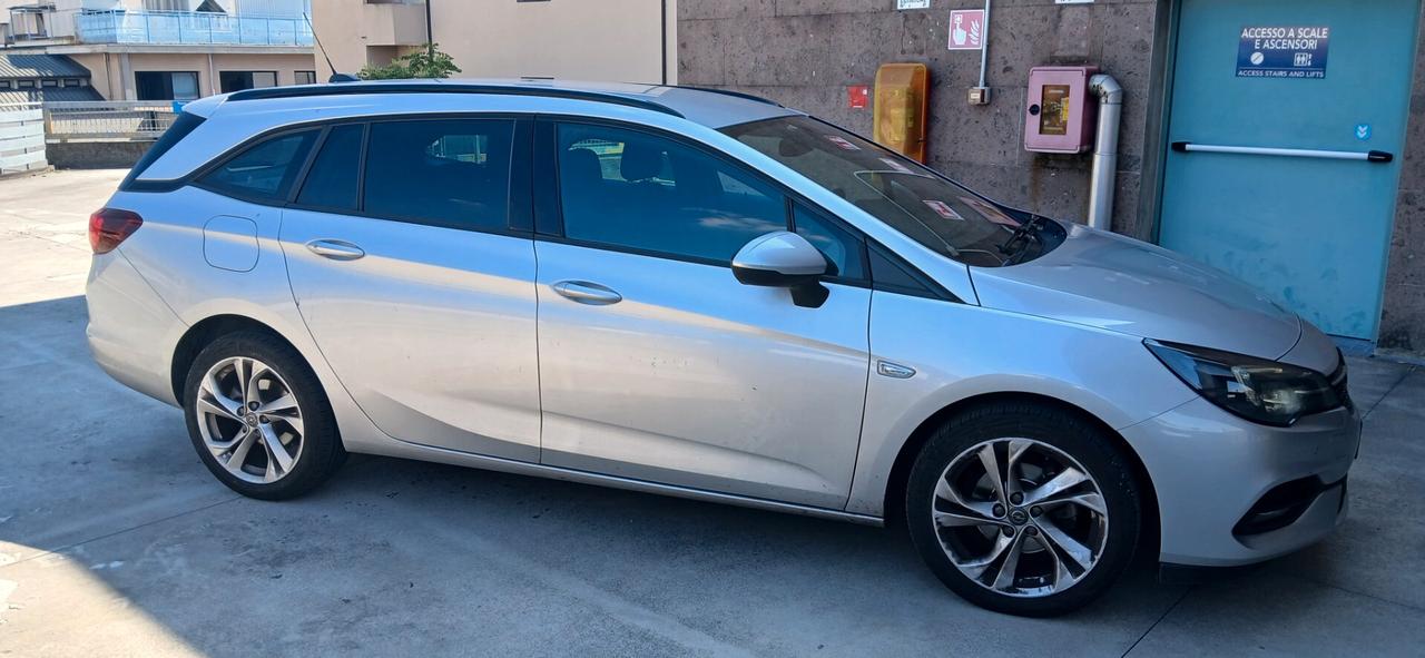 Opel Astra 1.5 CDTI 105 CV S&S Sports Tourer Business Elegance