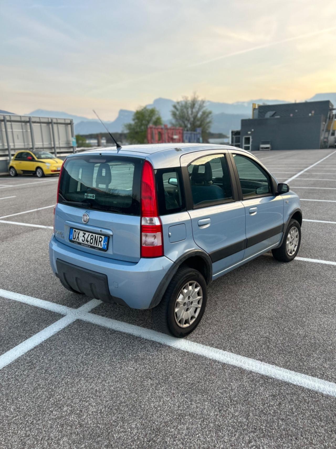 Fiat Panda 1.2 4x4 Climbing Neopatentati