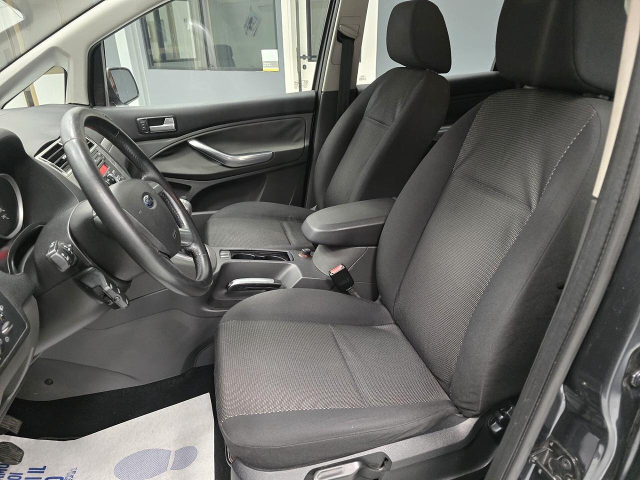 Ford C-Max 1.6 TDCi 110 CV Titanium DPF NEOPATENTATI