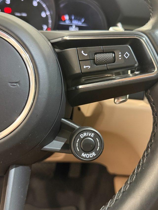 PORSCHE Macan III 2.0 T 265 CV Pdk