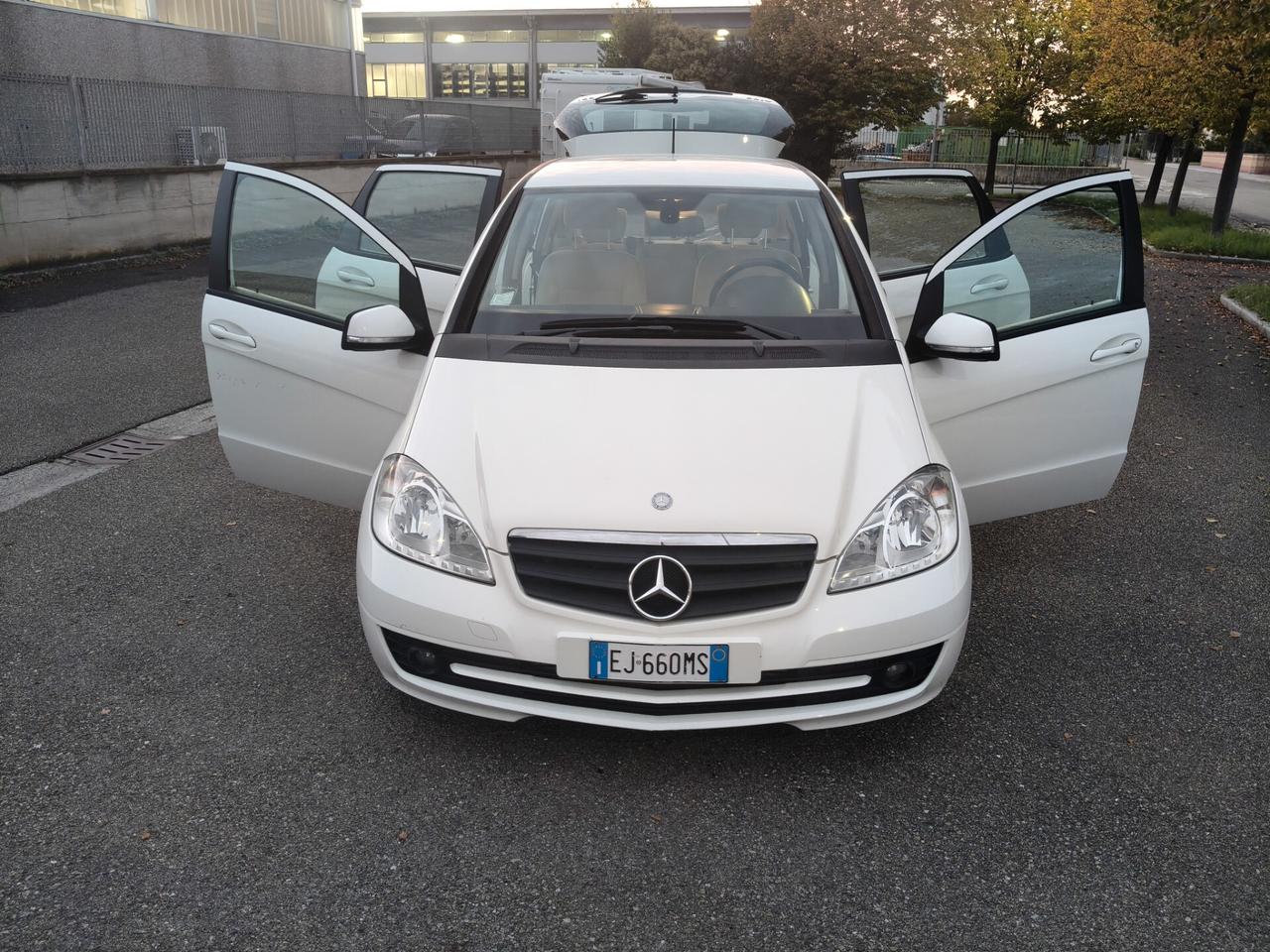 Mercedes-benz A 180 CDI Executive 2011