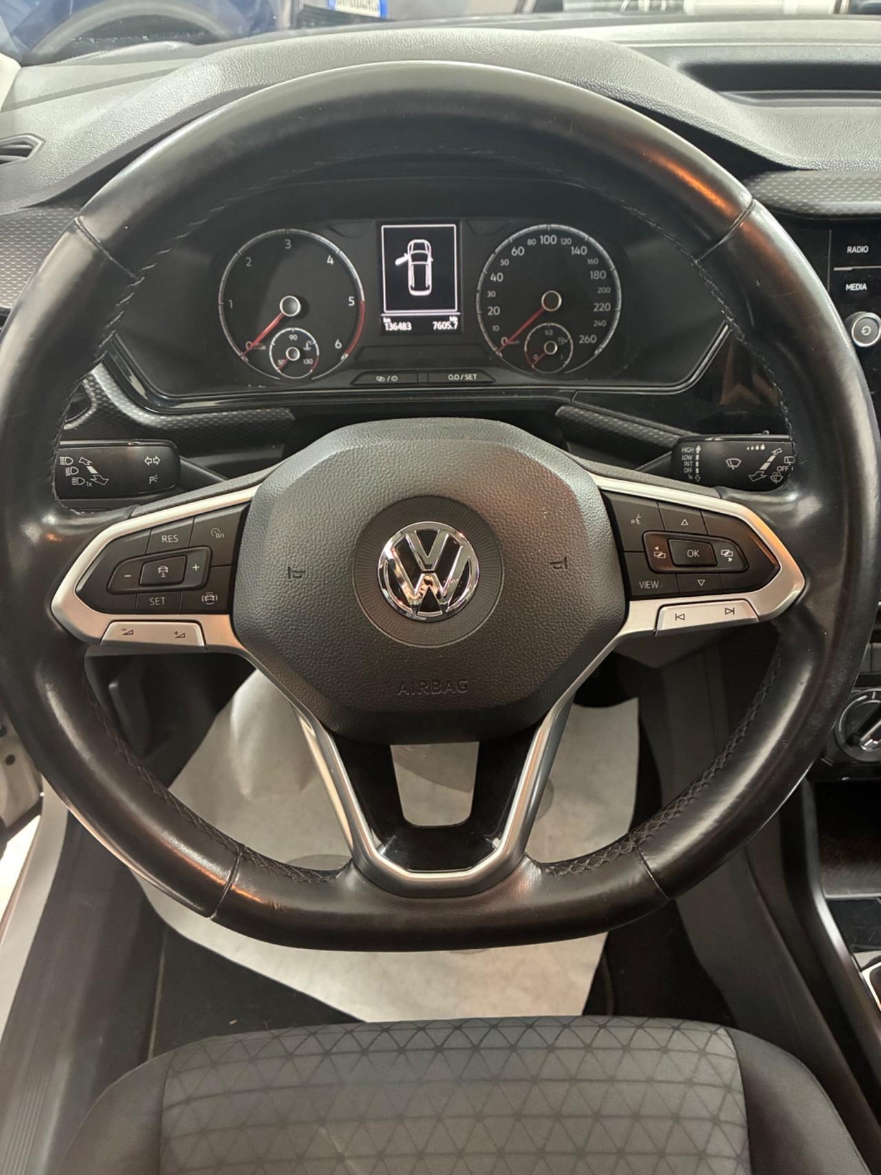 Volkswagen T-Cross 1.6 TDI DSG SCR Style BMT