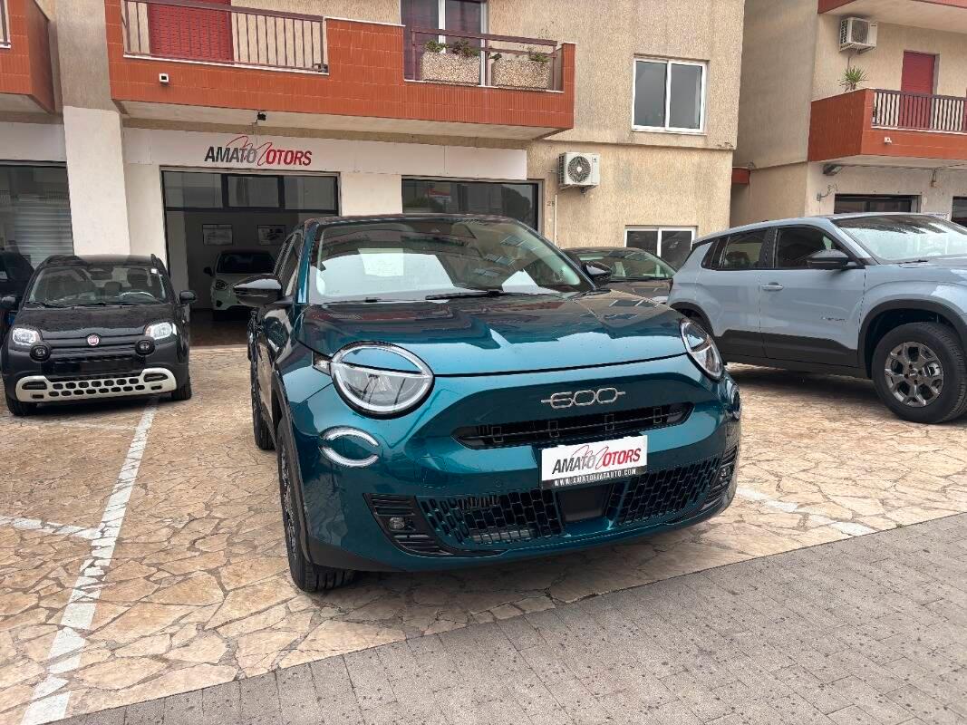 Fiat 600 1.2 hybrid Icon 110cv auto