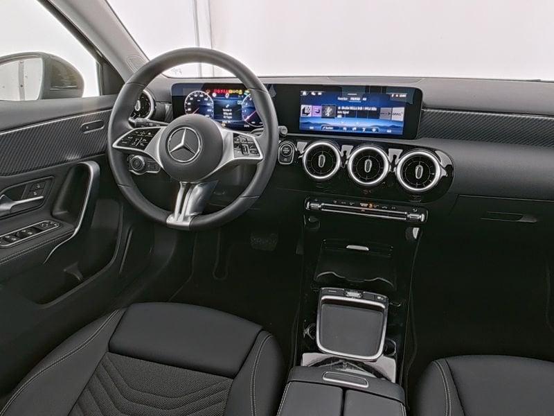 Mercedes-Benz Classe A 180 Automatic Advanced Progressive