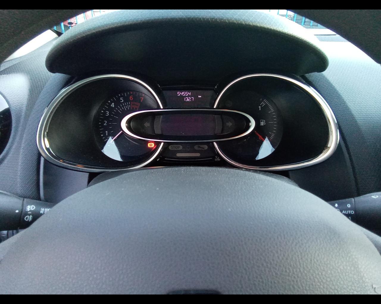 RENAULT Clio 4ª serie - Clio Sporter 1.2 75CV Zen