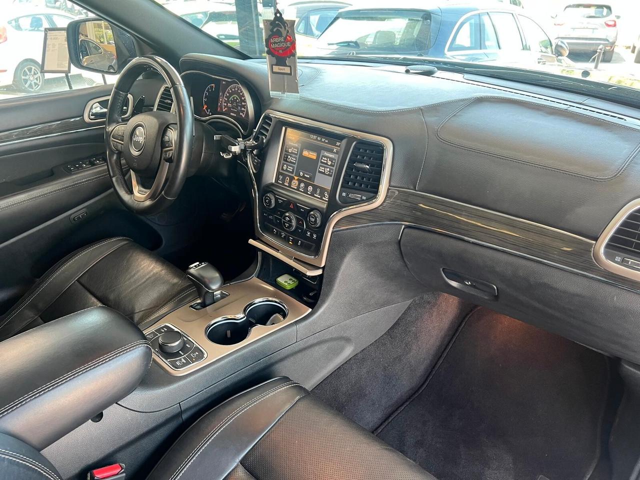 Jeep Grand Cherokee Grand Cherokee 3.0 V6 CRD 250 CV Multijet II Overland
